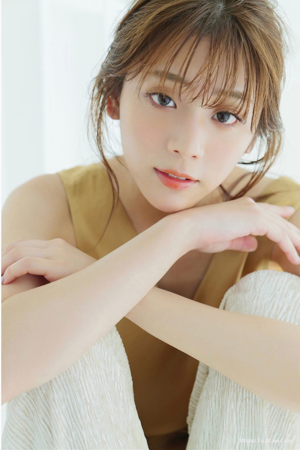 Asuka Kijima 貴島明日香 透明な素肌 0019 8124627301.jpg