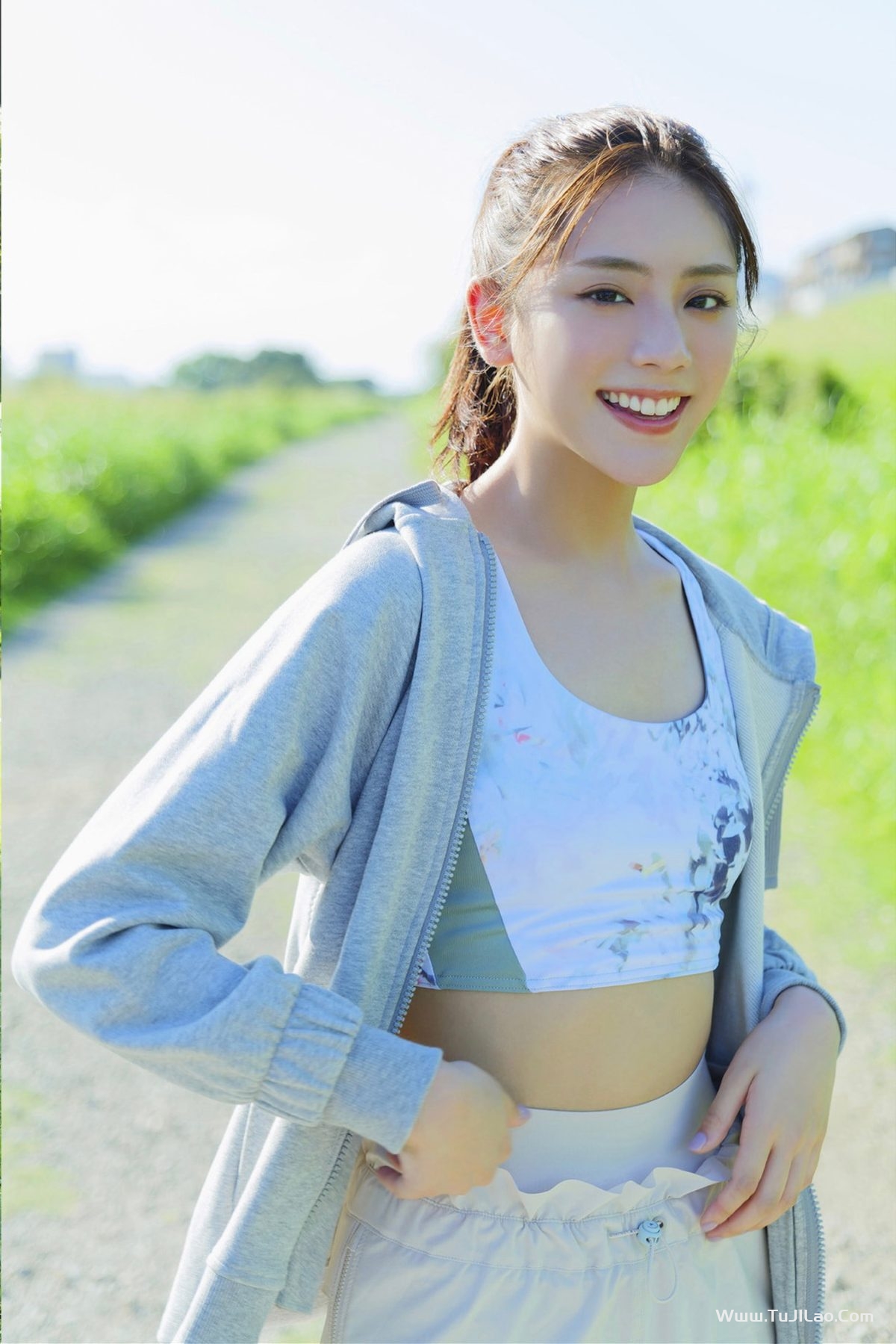 Asuka Kijima 貴島明日香 透明な素肌 0056 6605016575.jpg