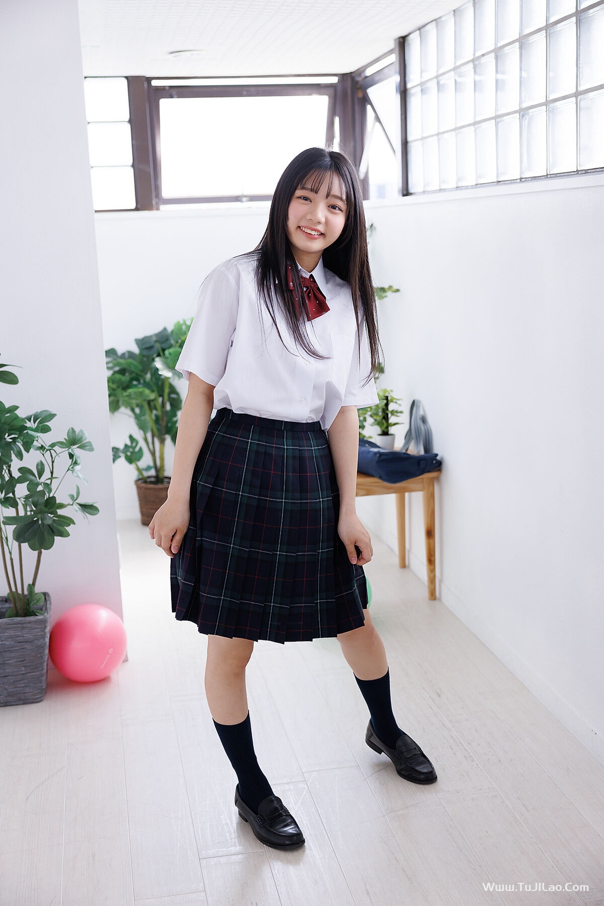 Minisuka.tv 2024-06-13 Hinano Yuki 優木ひなの – Regular Gallery Set 4.01