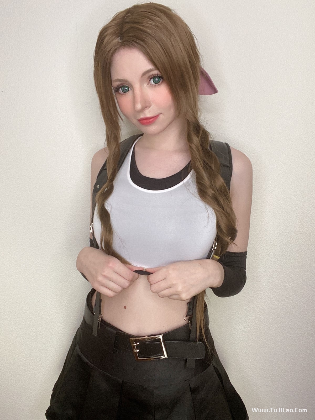 PeachMilky Aerith Tifa Outfit 0020 7946080201.jpg