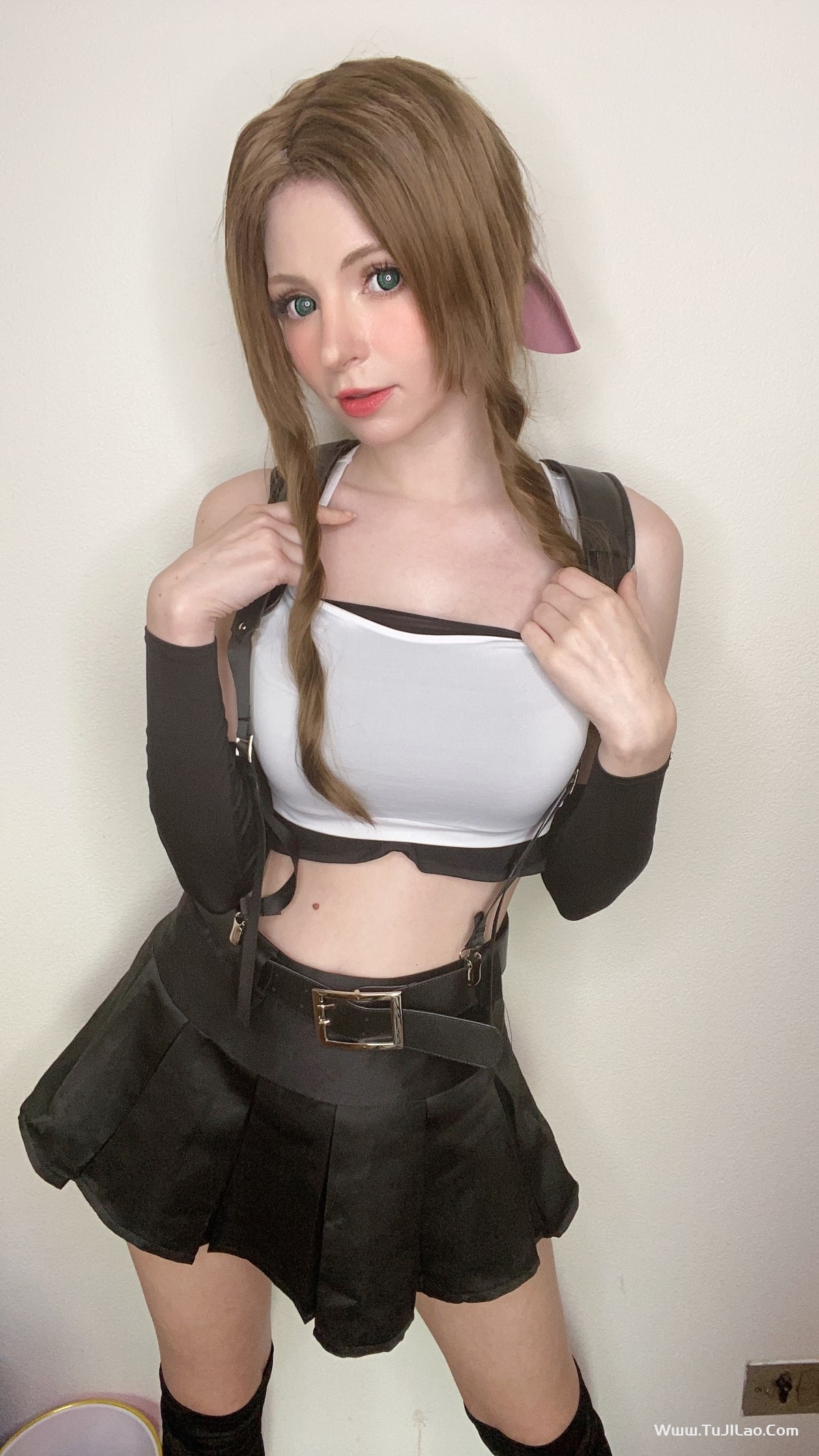 PeachMilky Aerith Tifa Outfit 0025 8043570935.jpg