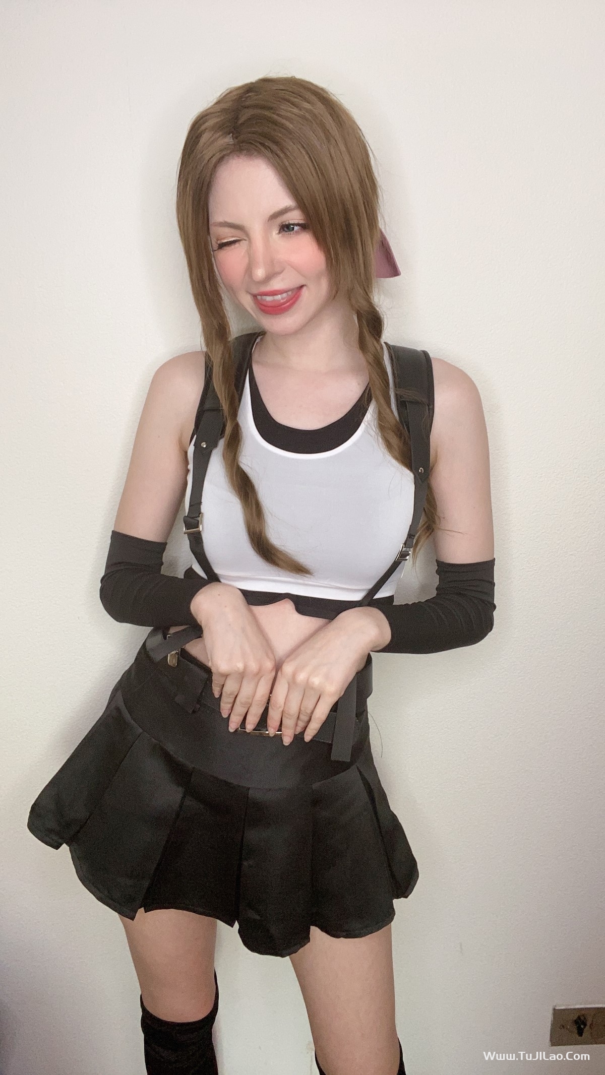 PeachMilky Aerith Tifa Outfit 0030 7357073052.jpg