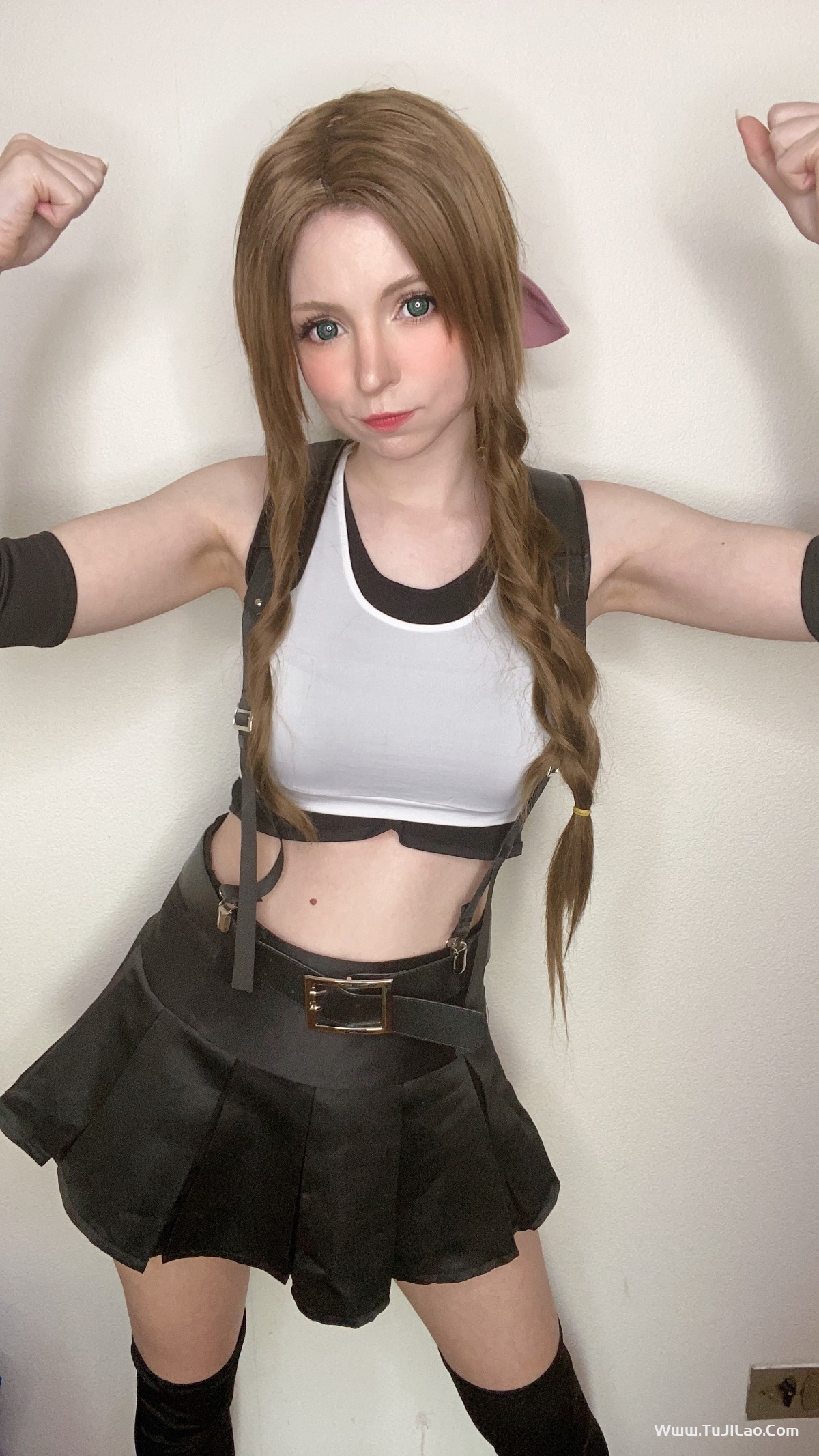 PeachMilky Aerith Tifa Outfit 0044 4436926113.jpg