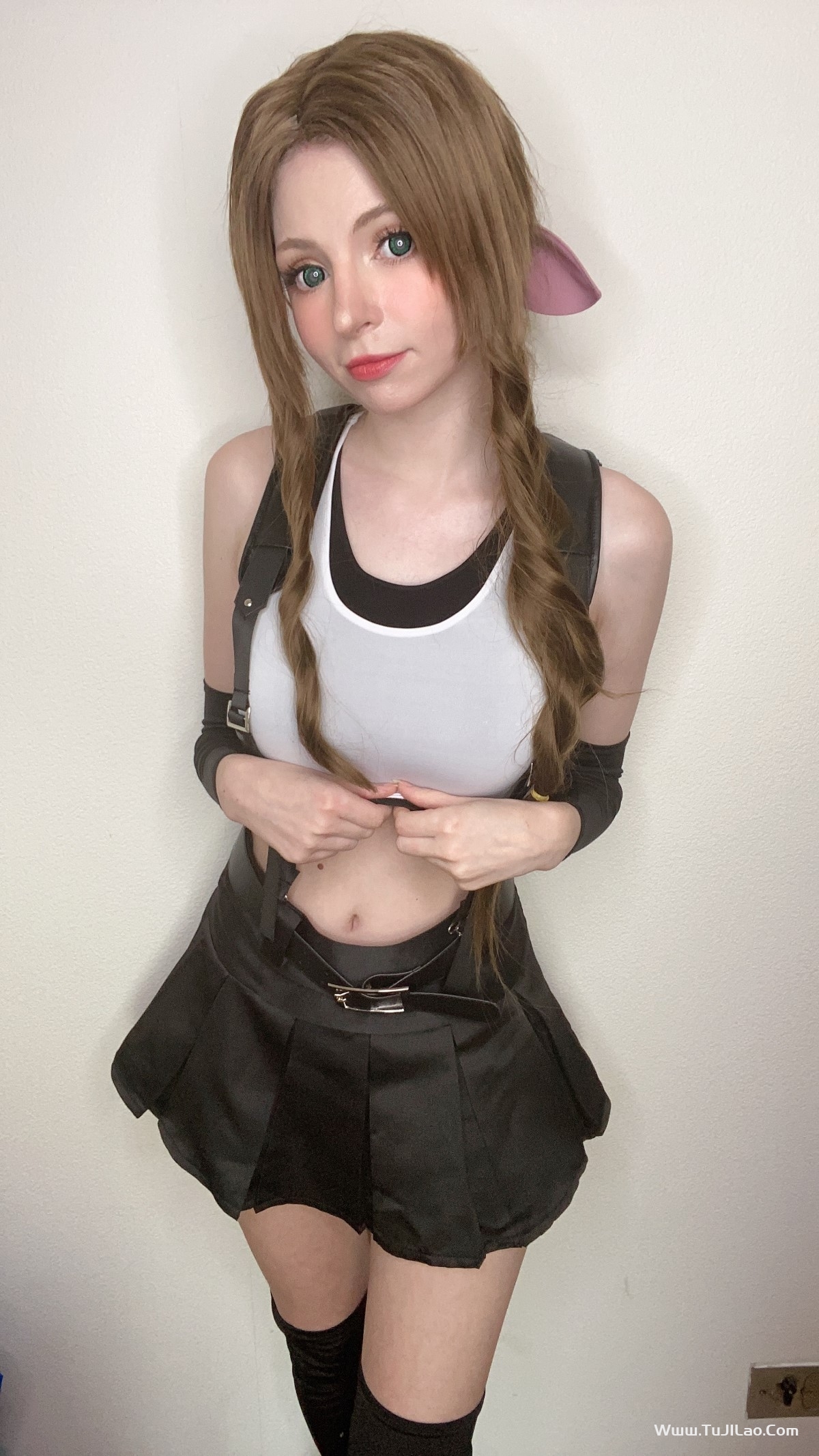 PeachMilky Aerith Tifa Outfit 0048 9904427030.jpg