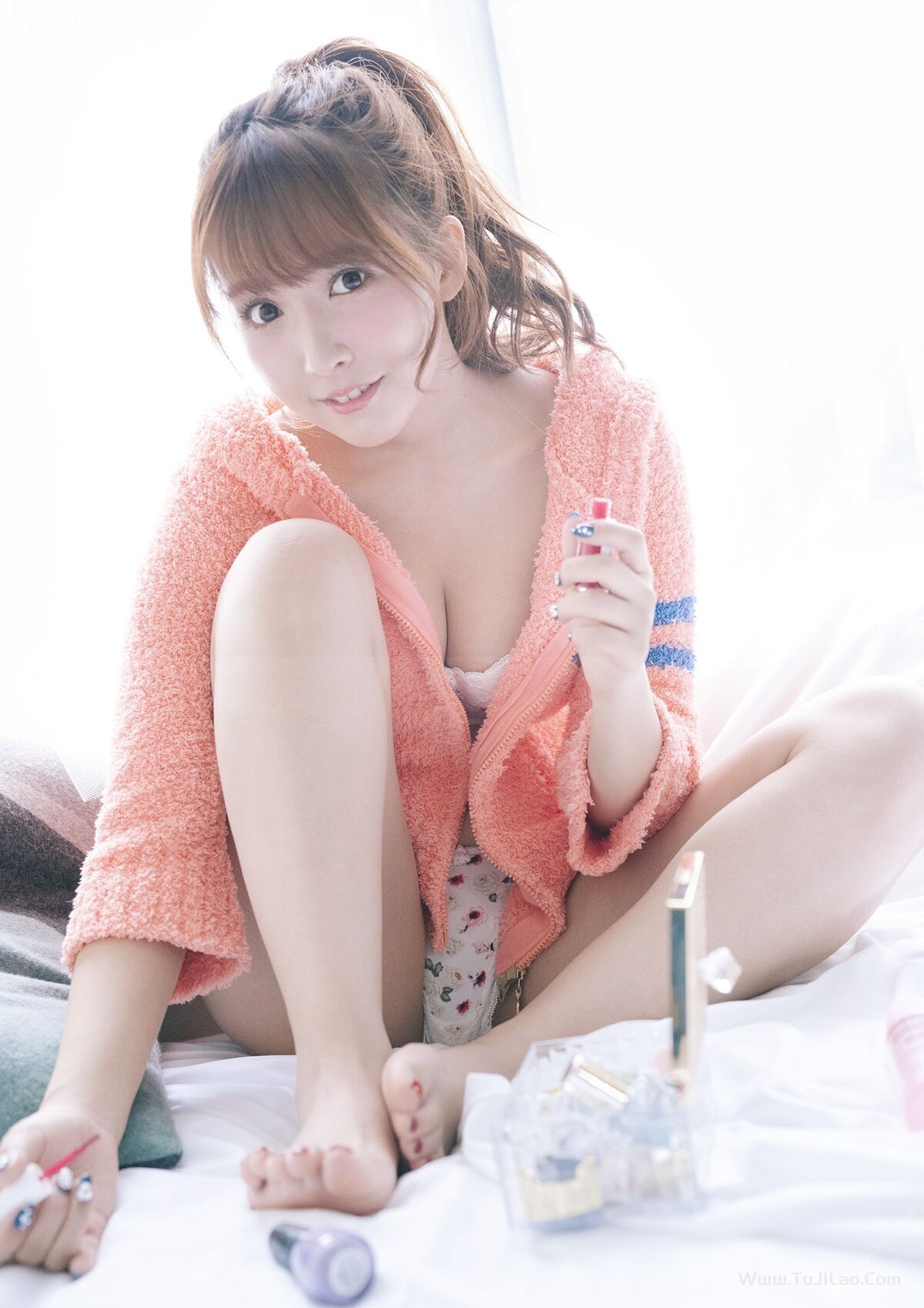 Photo Collection Mikami Yua 三上悠亜 – 399DAYS Trilogy Vol.2 Awakening