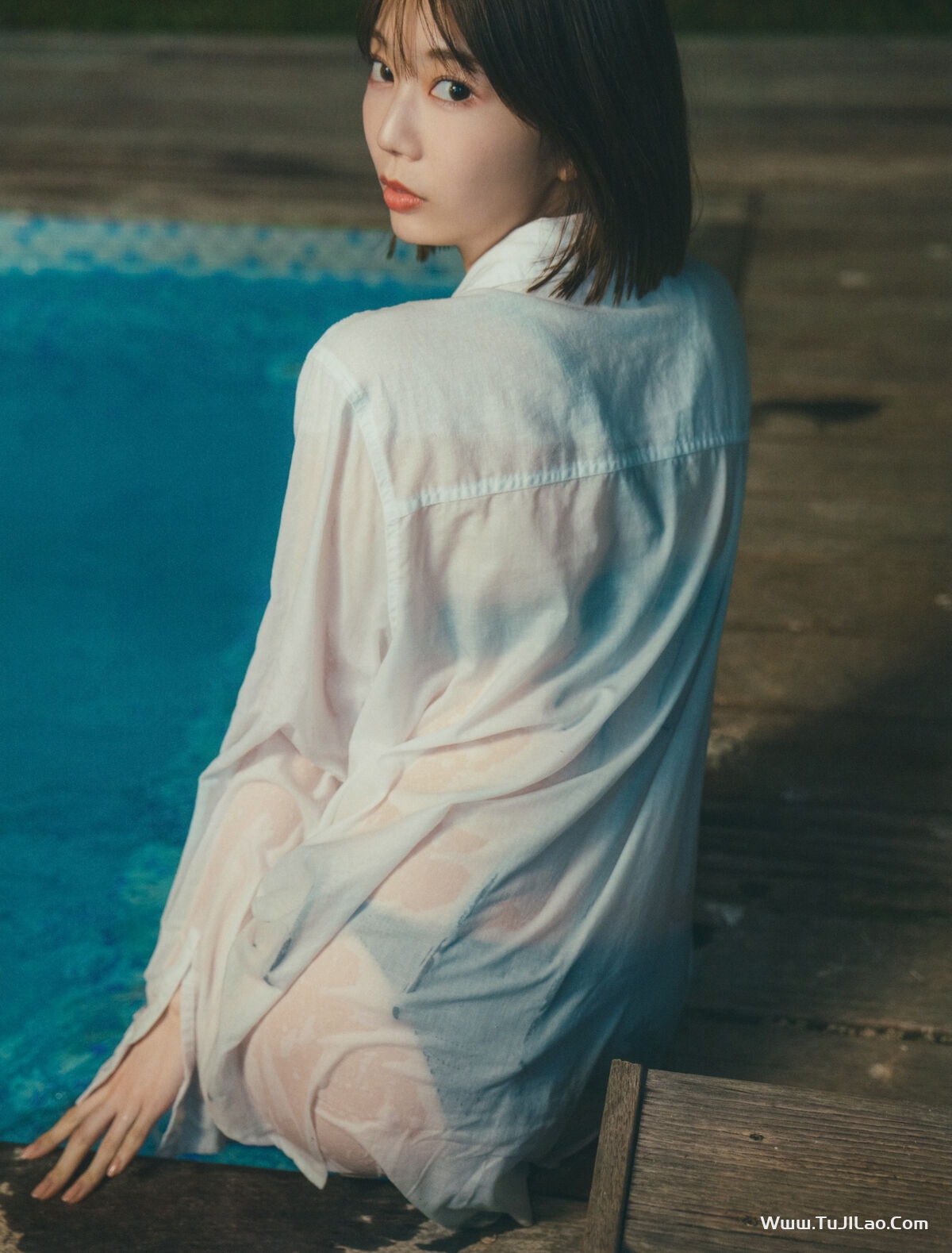 Photobook 2024.06.18 日向坂46 Ayaka Takamoto 高本彩花 – 1st写真集 僕の記憶の中で Part2