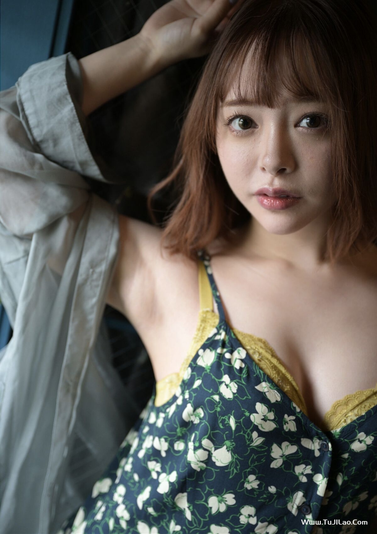 Photobook Ogura Yuna 小倉由菜 – ピンクの乳首は僕のあこがれ 週刊現代デジタル写真集 プレミアムヌードシリーズ