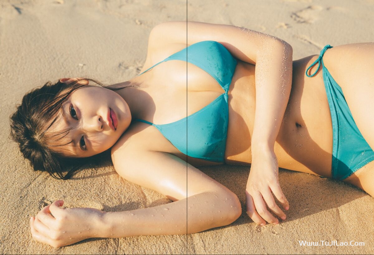 Photobook Reona Matsushita 松下玲緒菜 – 2nd 写真集 in the seasons Part2