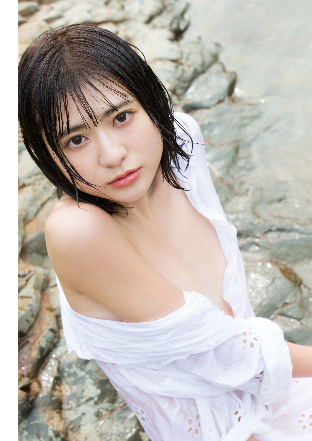 Photobook Yamada Minami 山田南実 – Departure B