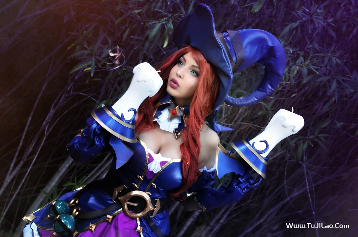 Shermie Bewitching Miss Fortune 0010 7658672891.jpg