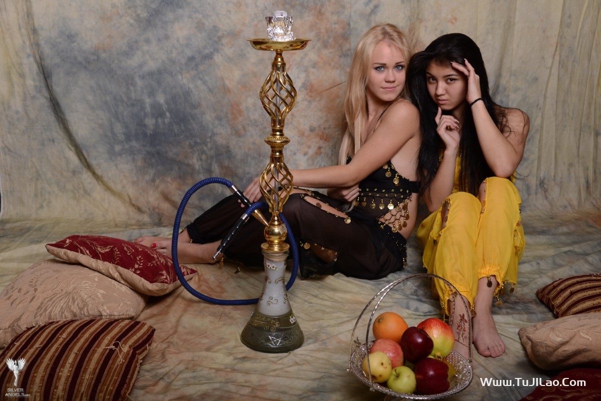 SilverAngels Irena And Karina Smoke 1 0092 3184747998.jpg