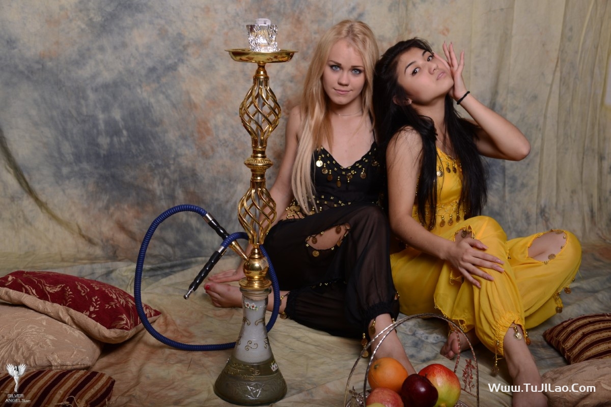 SilverAngels Irena And Karina Smoke 1 0131 4187862525.jpg