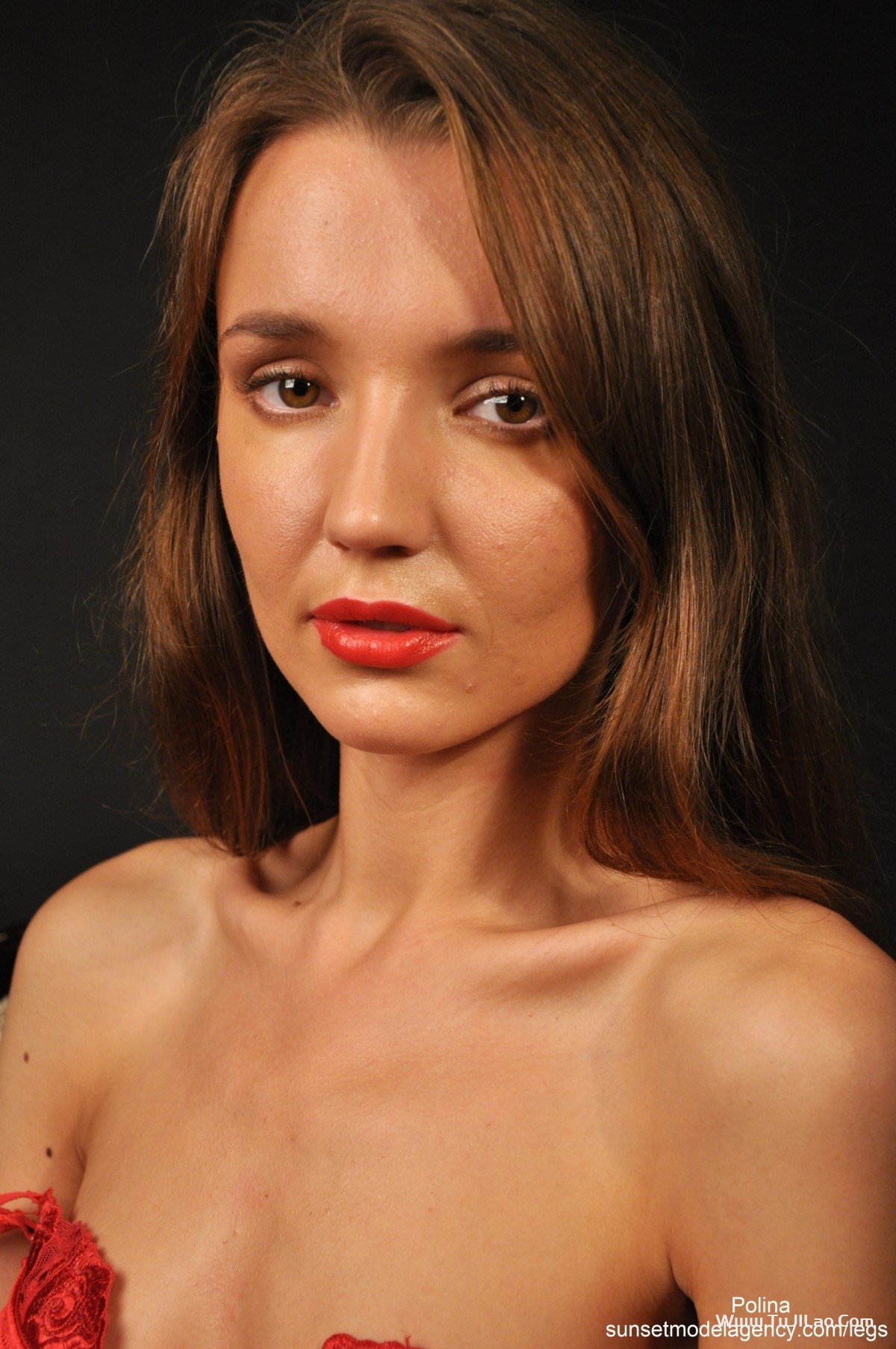 SunsetModelAgency Polina Set 001 0048 5394457329.jpg