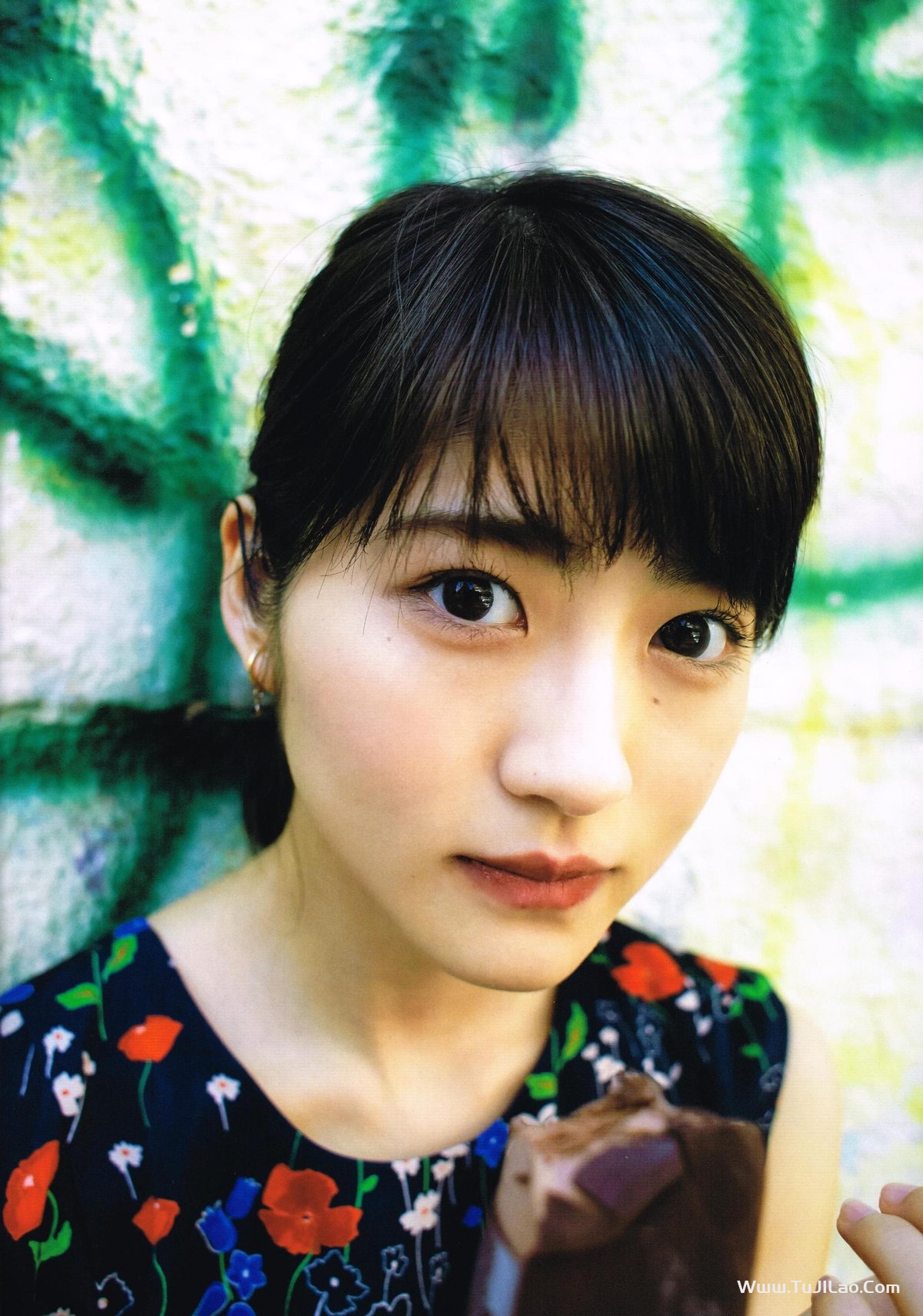 Yumi Wakatsuki 若月佑美 1st写真集 パレット A