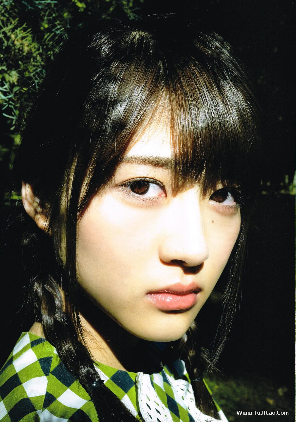 Yumi Wakatsuki 若月佑美 1st写真集 パレット A