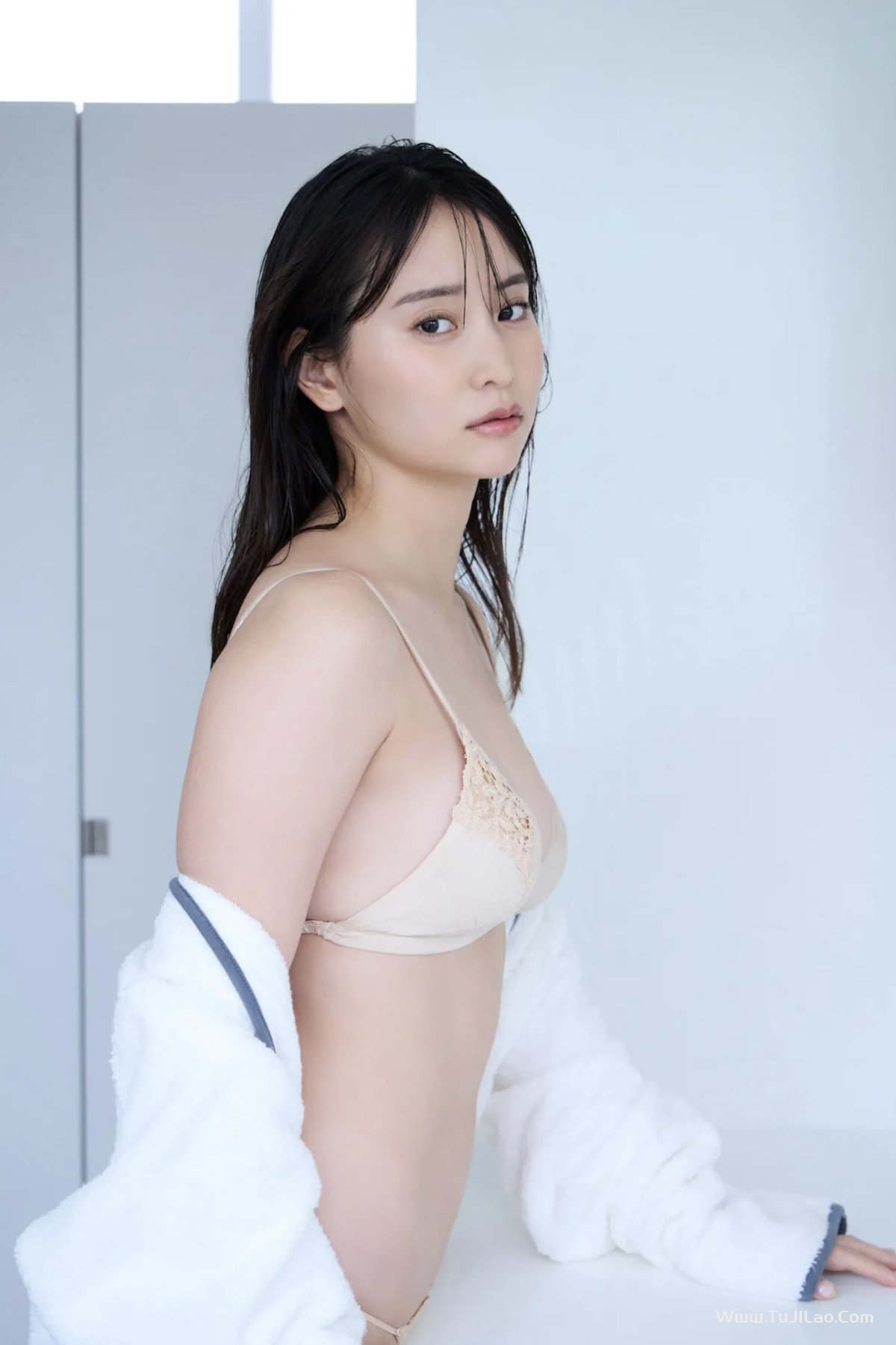 Photobook 永尾まりや 欲望のままに Vol.1 FRIDAYデジタル写真集